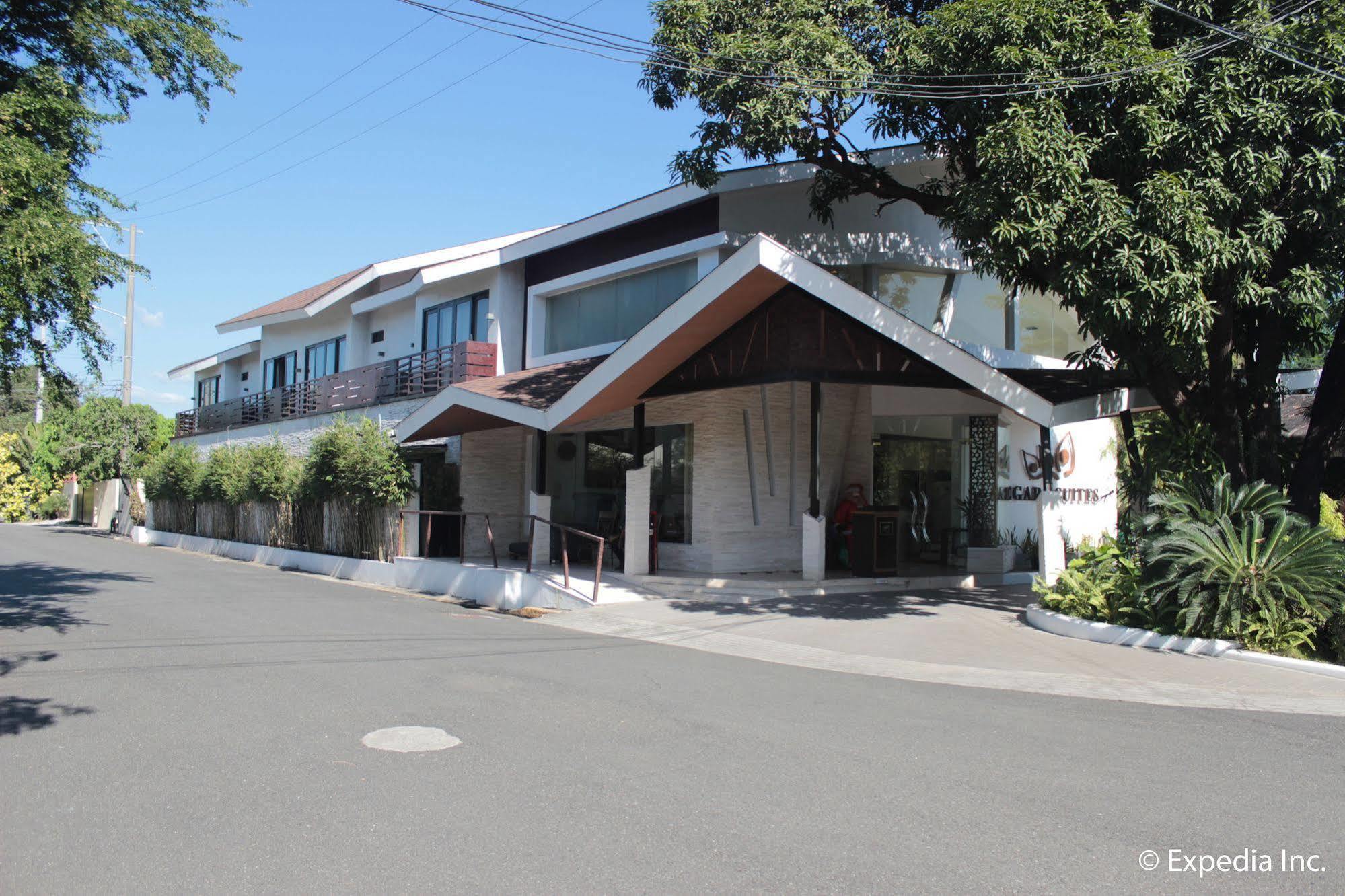 Segara Suites Olongapo Luaran gambar