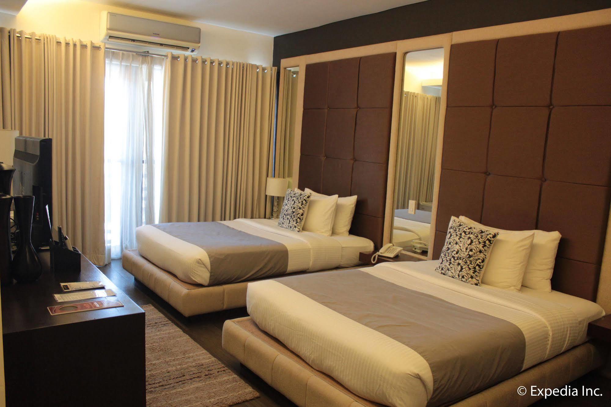 Segara Suites Olongapo Luaran gambar