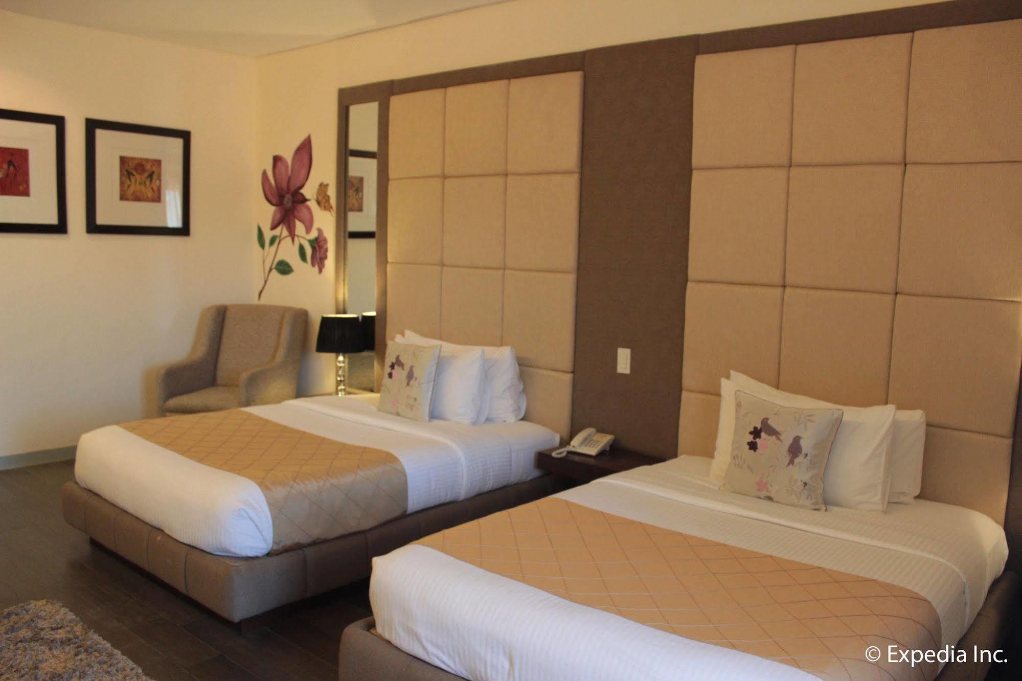 Segara Suites Olongapo Luaran gambar