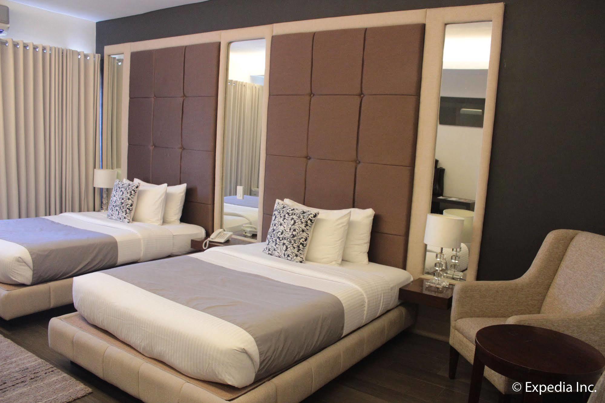 Segara Suites Olongapo Luaran gambar