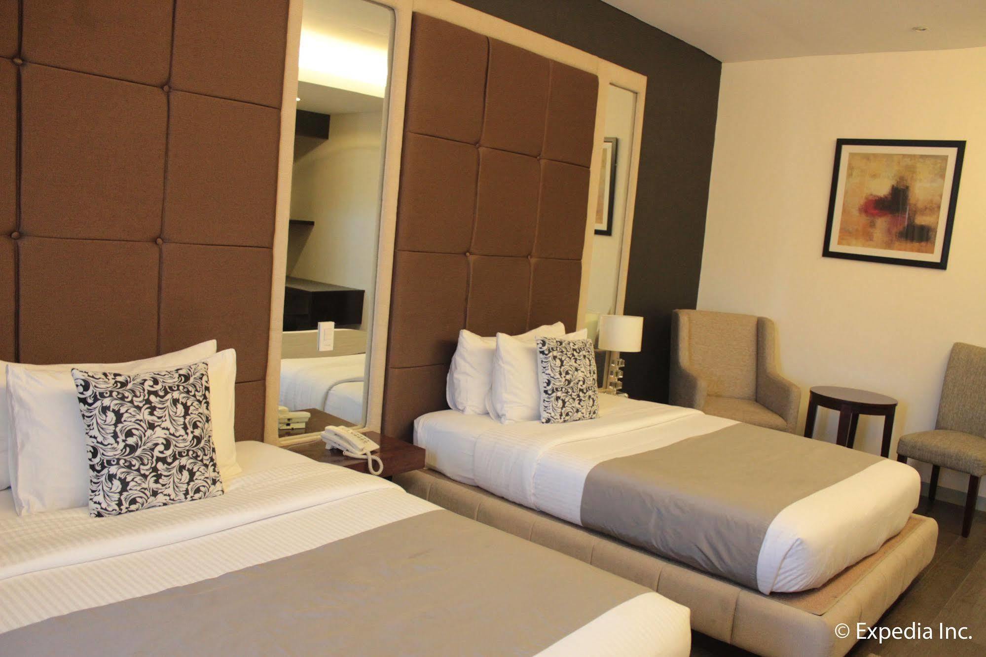 Segara Suites Olongapo Luaran gambar